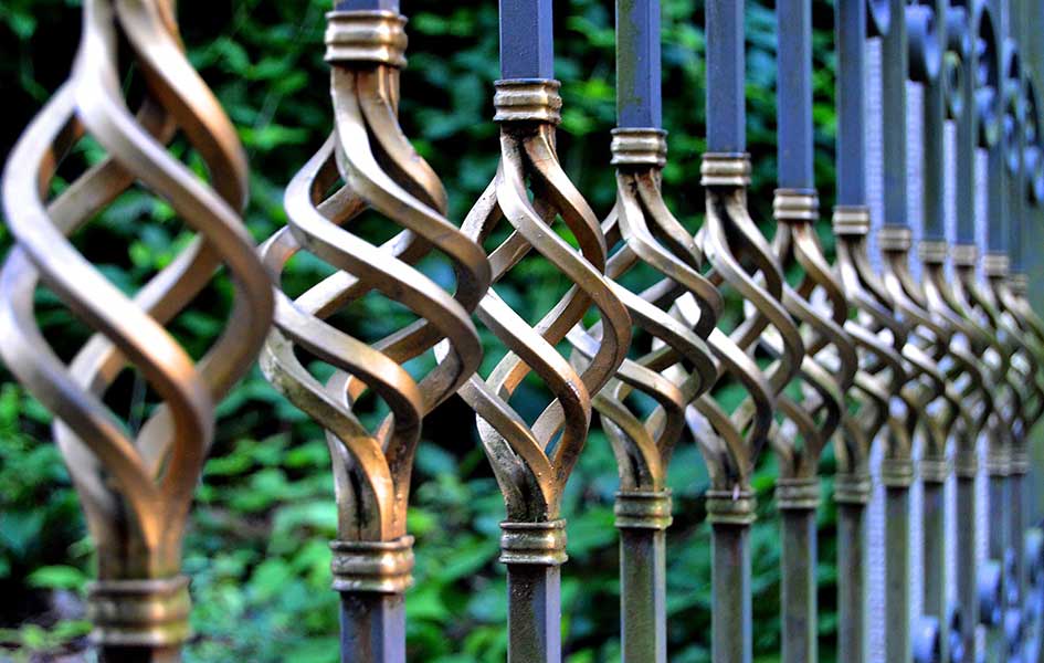 Steel Artisan - porți din fier forjat